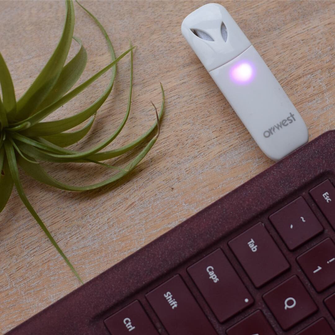 Custom branded iSpa USB Diffuser Gift Set for corporate gifting