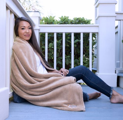 soft touch velura™ throw